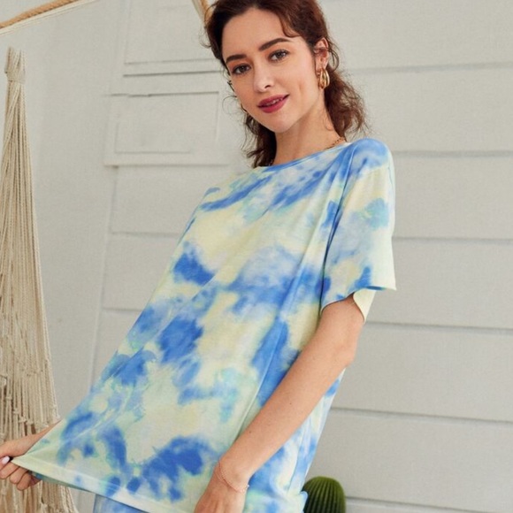 NWOT Tie Dye Top and Shorts/Sleepwear - Picture 9 of 9